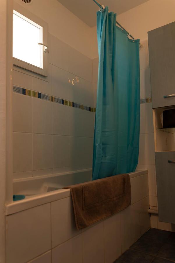 Eden Appartement, T2 49M2, 4 Pers Vue Mer, Piscine Saint-Gilles Les Bains Exterior photo